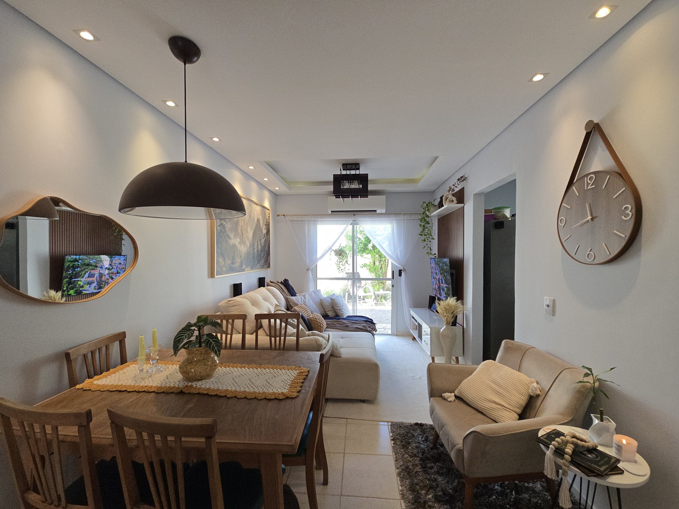 Sala integrada da Casa Mônaco